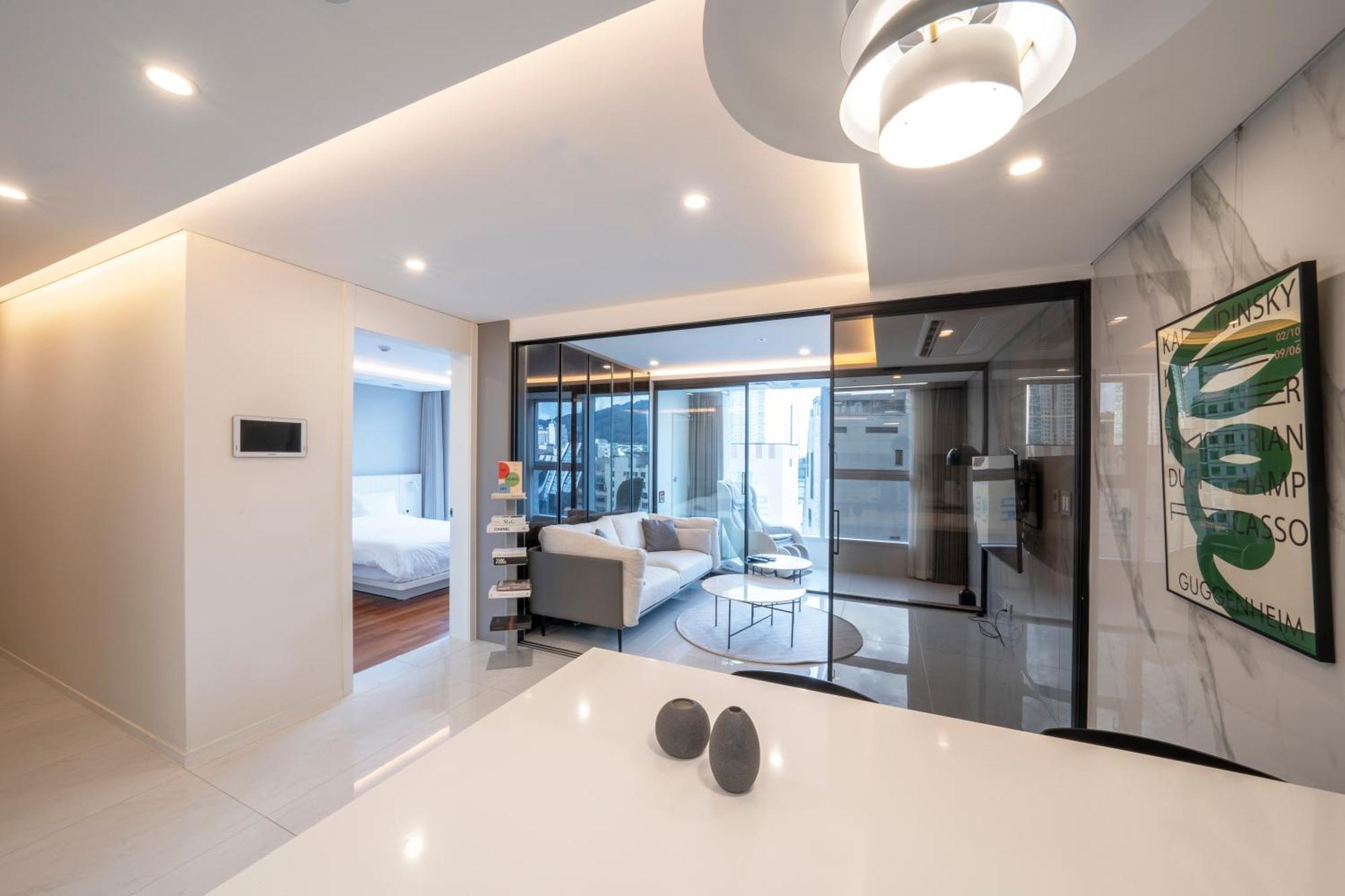 شقة Uh Flat The Seocho سيول المظهر الخارجي الصورة